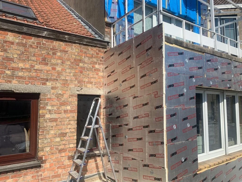 9ea140d7 9222 42b8 8f49 a48033fae0fb